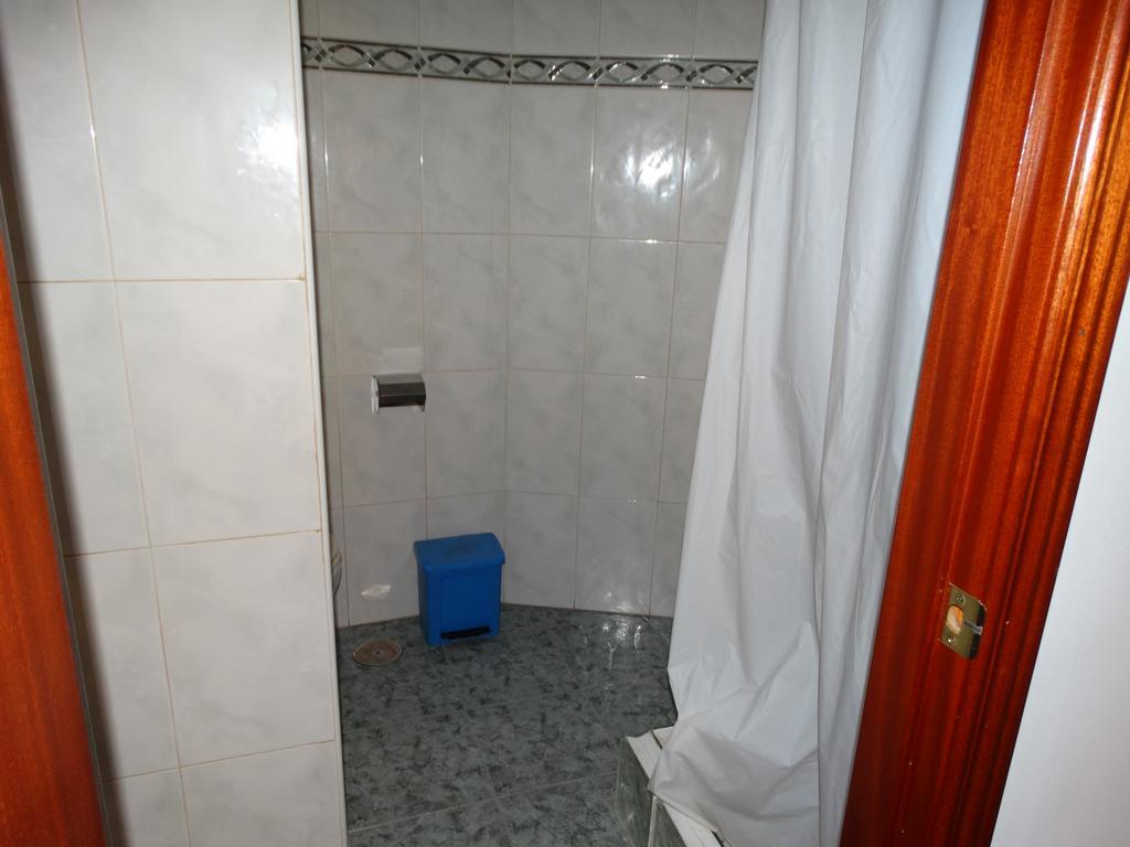 Hostal La Redonda Granada Exterior photo