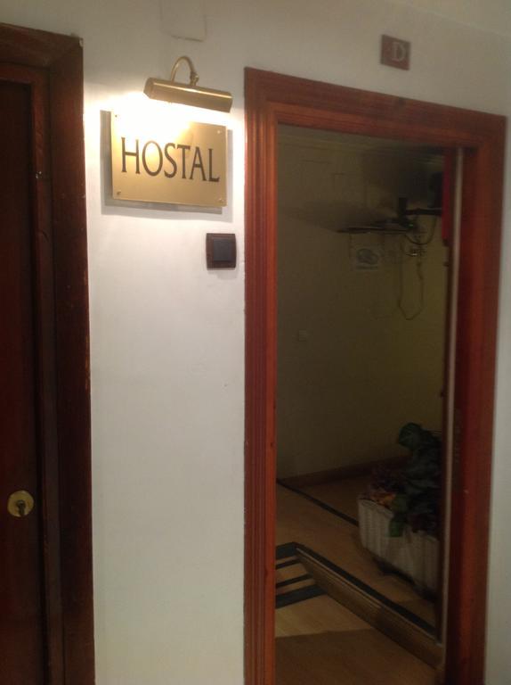 Hostal La Redonda Granada Exterior photo